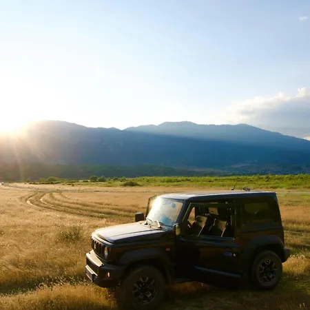 豪华帐篷 Discovery Compass 地拉那